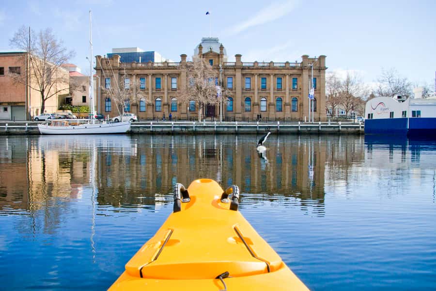 Hobart City 2.5-Hour Kayak Tour - Practical planning for your 150 minutes