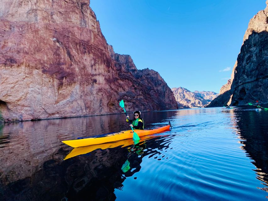 Hoover Dam Kayak Tour & Hike - shuttle from Las Vegas - Hot springs and the sauna cave
