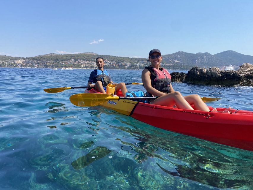 Hvar: Pakleni Islands Self-Guided Kayaking Tour - Weather can change the whole experience