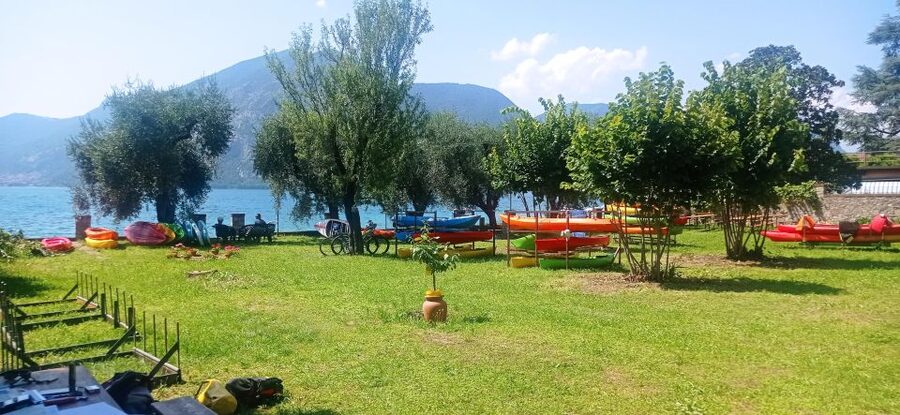 Iseo Lake: rental of kayaks in Pilzone di Iseo - Who will enjoy this most