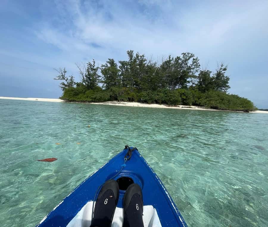 Jakarta: Thousand Island Tour with Canoeing and Snorkeling - Leaving Jakarta by shared speedboat