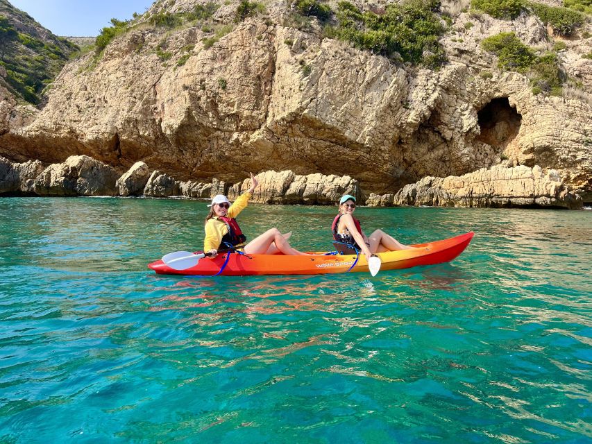 Jávea: Cala Tango and San Antonio Nature Reserve Kayak Tour - Illot de la Mona and the sea cave