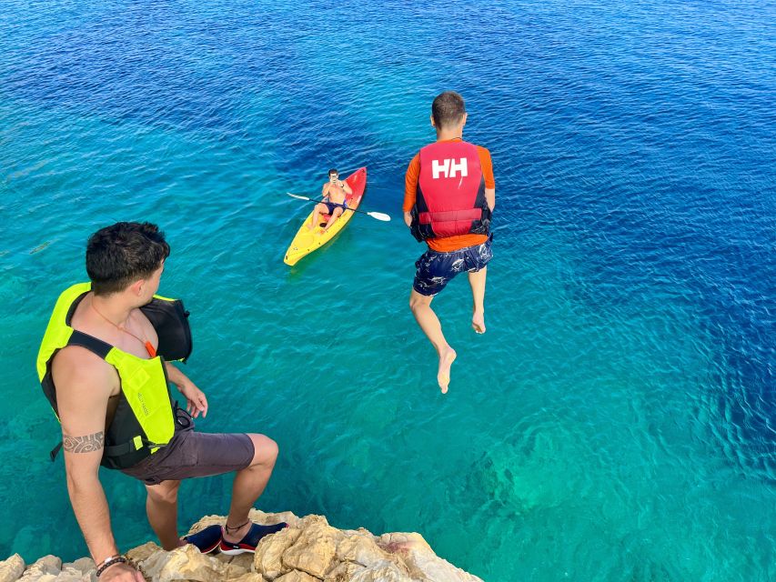 Jávea: Cala Tango and San Antonio Nature Reserve Kayak Tour - How demanding is the kayaking?
