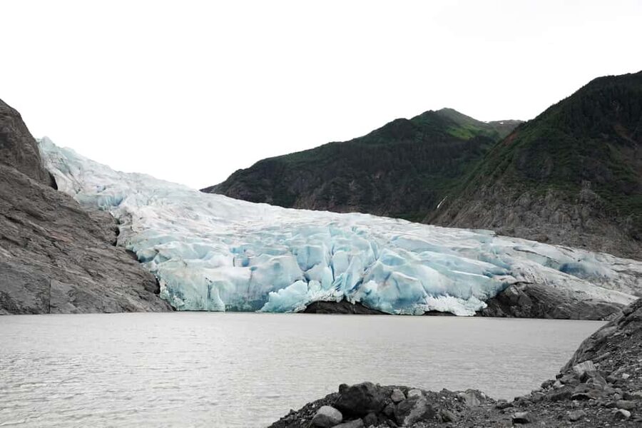 Juneau: Mendenhall Glacier Canoe Paddle and Hike - Who should book this Juneau glacier outing?