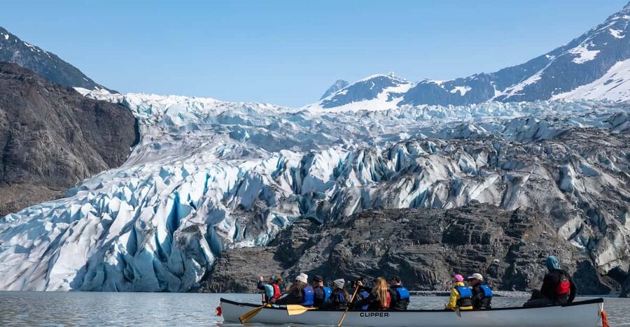 Juneau: Mendenhall Glacier Canoe Paddle and Hike - The transfer from Juneau to Mendenhall Lake