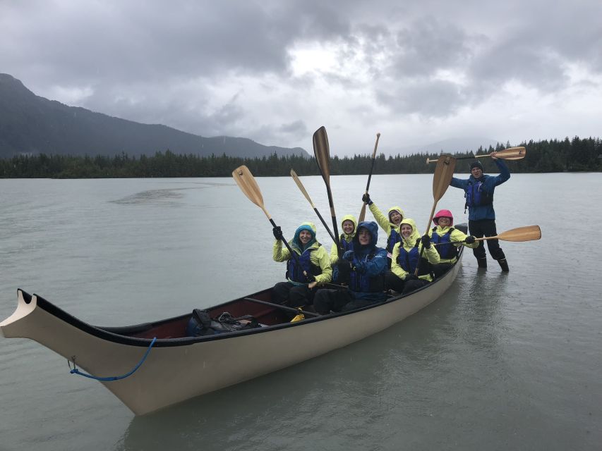 Juneau: Mendenhall Lake Canoe Tour - Two hours among icebergs and waterfalls