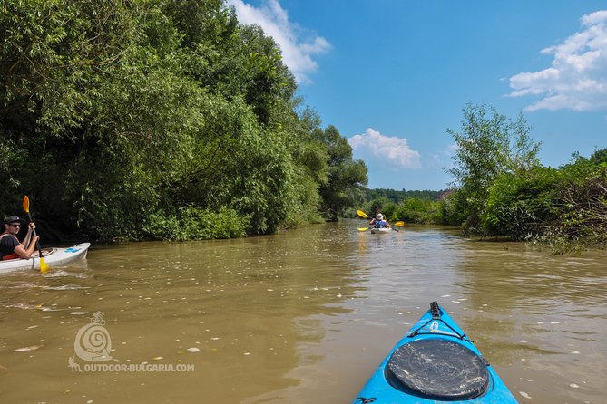 Kamchia river kayaking day tour - Paddling through the wooded Kamchia park