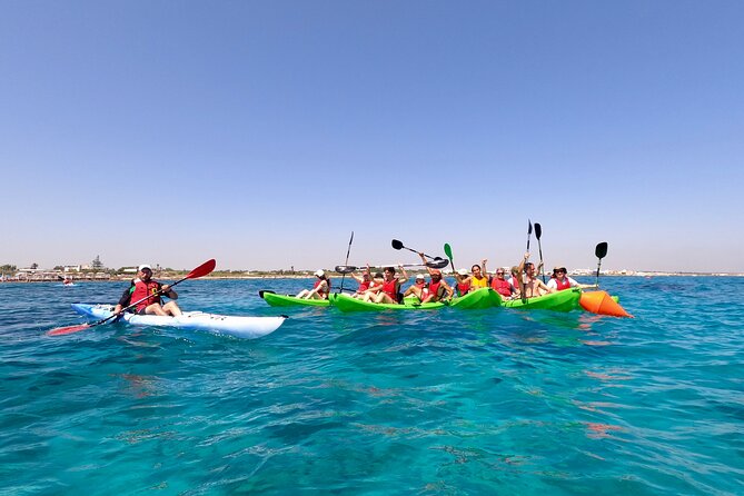 Kayak and canoe tour to Roca Vecchia and La Grotta della Poesia - Small coves and a cave with an open roof
