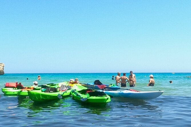 Kayak and canoe tour to Roca Vecchia and La Grotta della Poesia - Roca Vecchia’s archaeological coast