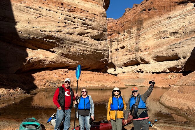 Kayak Antelope Canyon and hike, at Lake Powell - Should you book the Lake Powell kayak and hike?