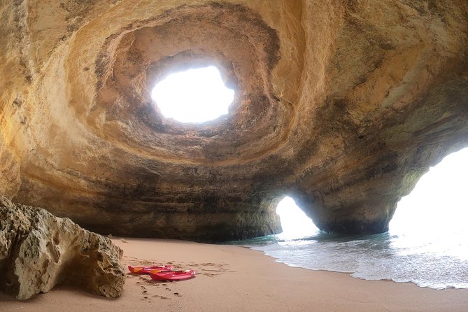 Kayak Benagil Cave with 1st kayak tour company - Praia da Corredoura, a pause on the water