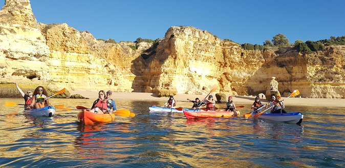 Kayak Benagil Cave with 1st kayak tour company - Cão Raivoso Beach and Gruta dos Algarinhos