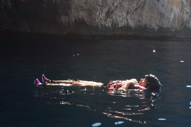 Kayak excursion to Cova dels Coloms from Platja Mascarat - Who will enjoy it, and who should think twice