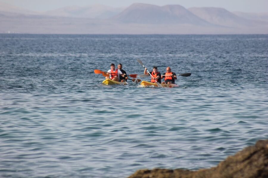 Kayak Experience in Playa Blanca - A calm practice before the main paddle