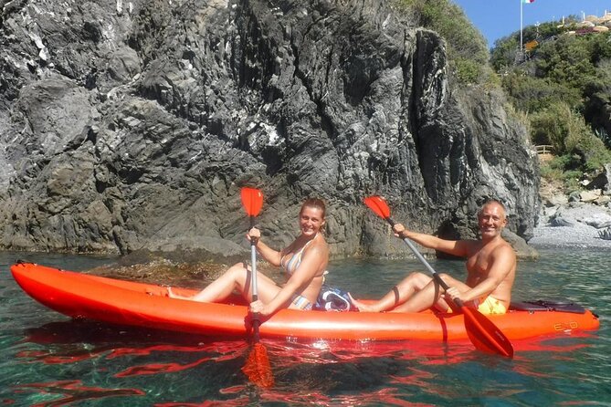 Kayak experience with Carnassa Tour in Cinque Terre + Snorkeling - Weather, cancellations, and the practical risks