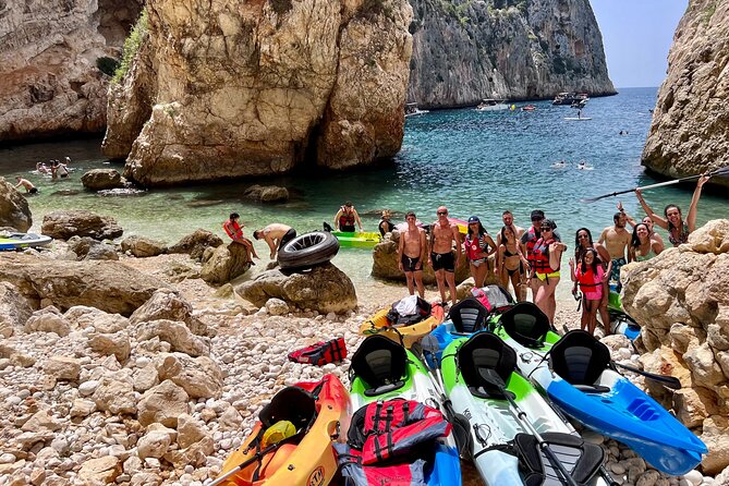 Kayak Javea Guided Cala Granadella, llop marí cave, cala en caló - Snorkeling inside the cave