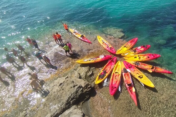 Kayak routes through the Coves of Villajoyosa - Paddling along Villajoyosa’s coves and cliffs