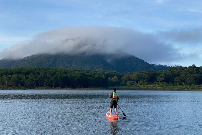 KAYAK/SUP IN DA LAT (1/2 day) - Why Tuyen Lam Lake works so well for a short outdoor trip