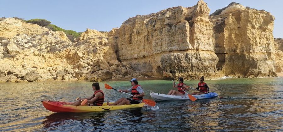 Kayak tour Albufeira. - How the group size changes the experience