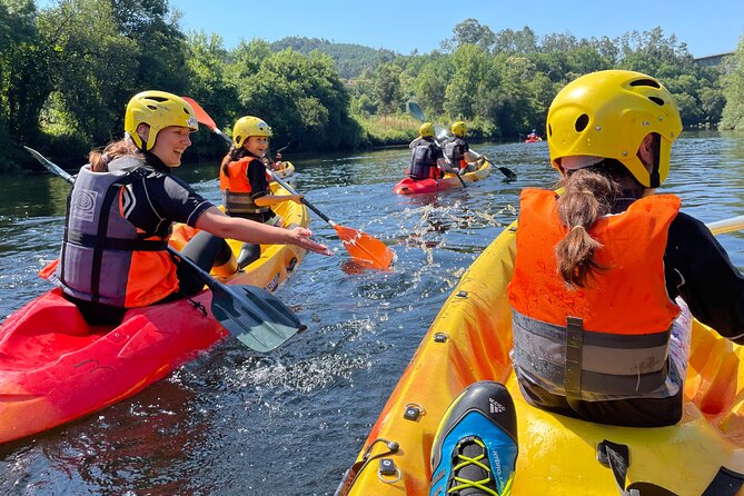 KAYAK TOUR: Descend the Beautiful Lima River - What You Need to Pack
