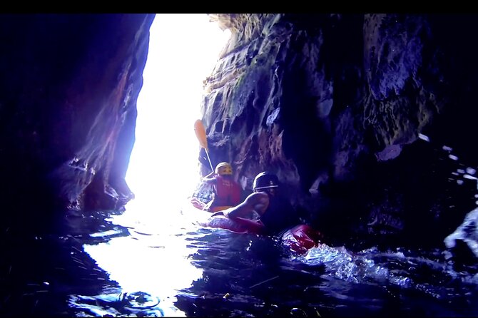 Kayak Tour of the 7 Caves - What this La Jolla kayak tour really offers