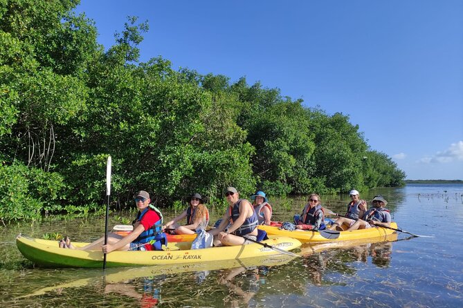 Kayak TOUR POR Laguna Nichupte Cancun - From open lagoon water to narrow mangrove paths