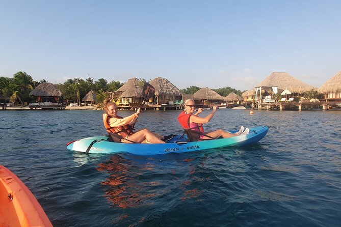 Kayak Tour to Seaglass Island - The short paddle from Savaneta