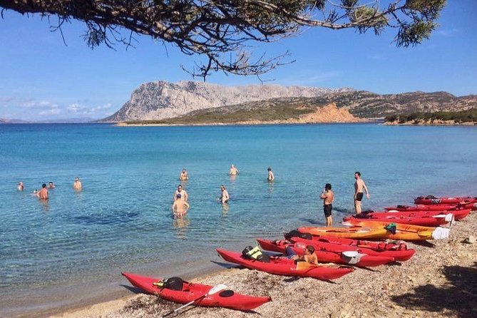 Kayak Tour with Snorkeling and Local Aperitif - Proratora Island and the snorkeling stop