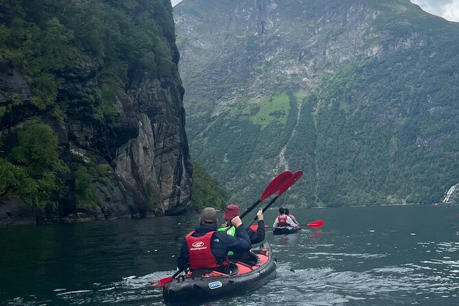 Kayak Tour with Waterfall Views in Geiranger - Equipment and What You Should Wear