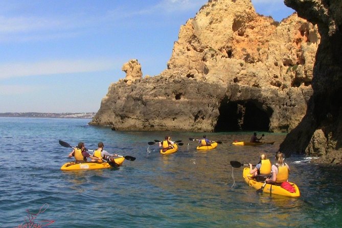 Kayak Trip in Lagos - Why kayaking is the right way to see Lagos’s caves