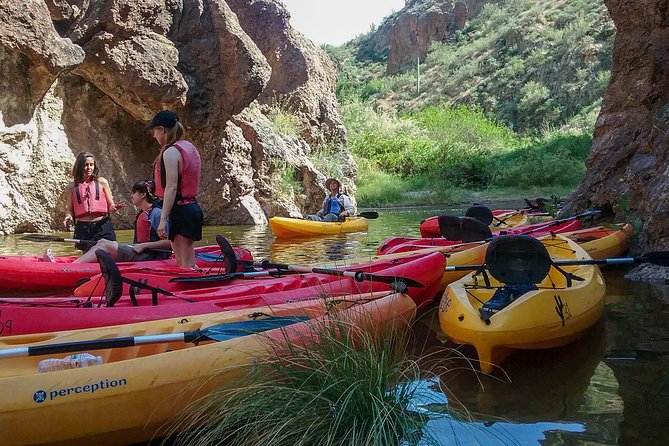 Kayaking 2 Hr Canyon & Cliffside on Saguaro Lake - The safety lesson is short but important