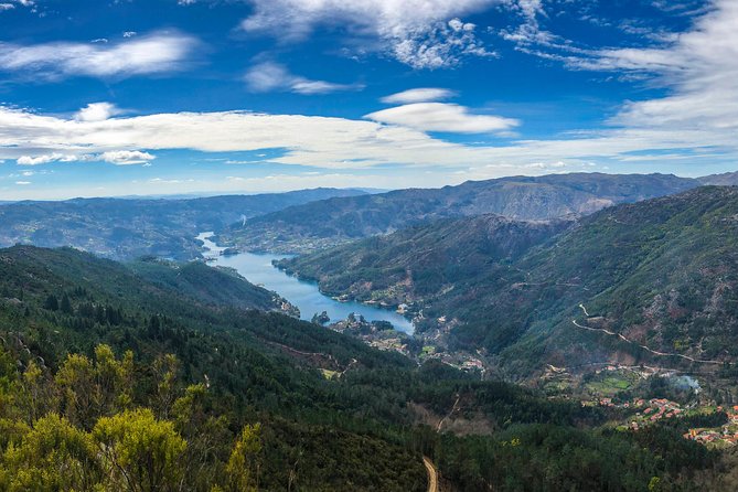 Kayaking and Waterfall in Peneda-Gerês National Park from Porto - Fitness, clothing, and what to pack