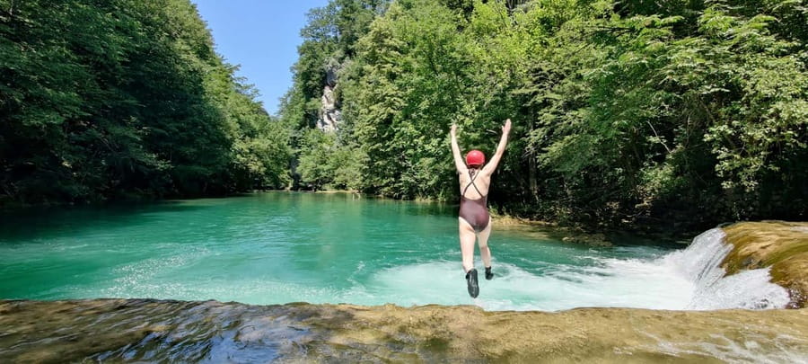 Kayaking Mreznica Waterfalls in Natural Monument - Why the Mrežnica River feels different from Plitvice
