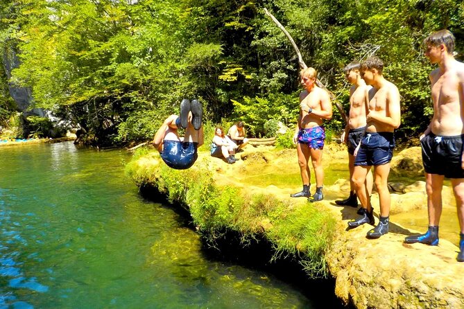 Kayaking on Upper Mreznica River - Slunj, Croatia - Finishing with more action