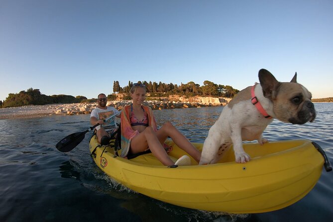 Kayaking to Island Saint Jerolim with snorkeling activitie - The guide makes the difference