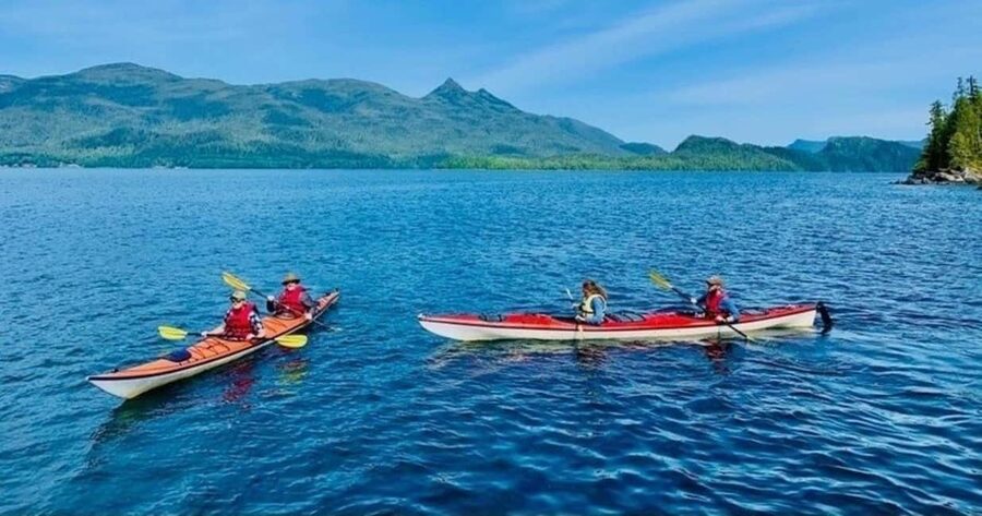 Ketchikan: Orca Cove Fast Boat and Sea Kayak Tour - A small group makes a real difference
