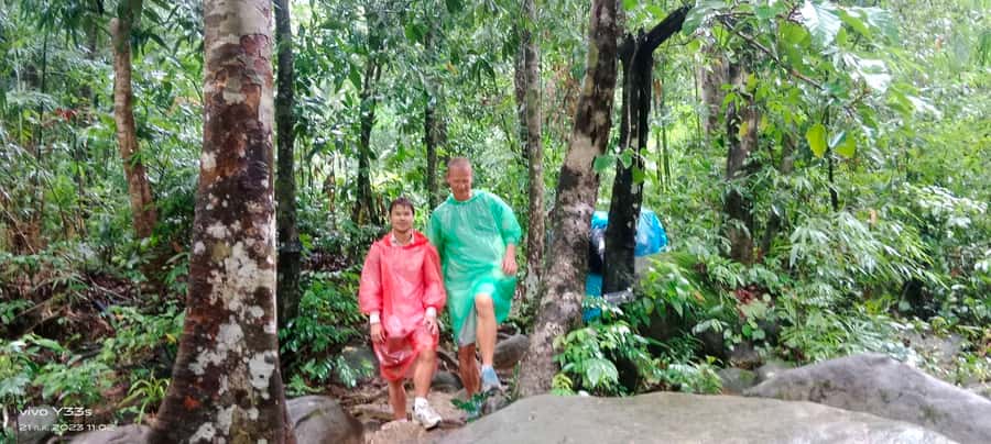 Khao Lak: Full-Day Khao Sok Jungle Walk and Canoeing Tour - What the $104 price buys you