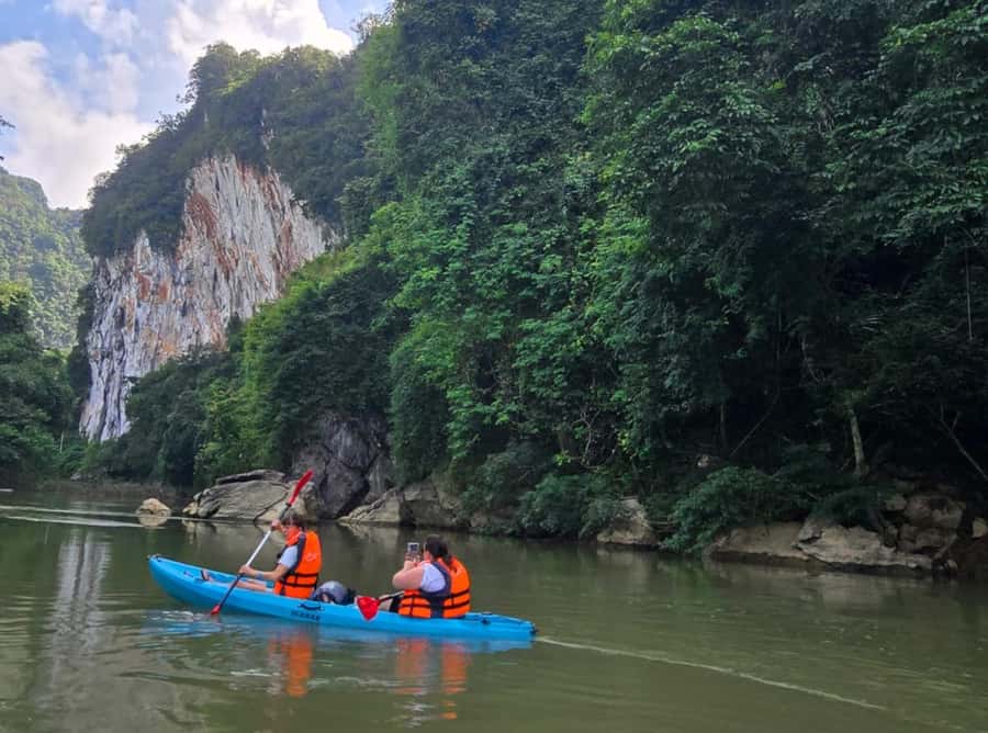 Khao Sok Park: Jungle Kayak Adventure & Wildlife Tour - Wat Tham Pla, the Fish Cave Temple