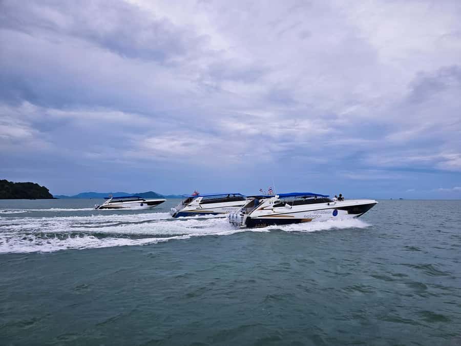 Khaolak: James Bond Island Kayak Tour with Snorkeling &Lunch - Hong Island by staff-paddled canoe