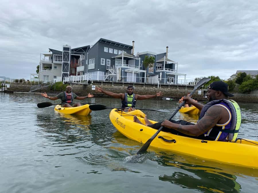 Knysna Kayak Hire - The relaxed canals around Thesen Island