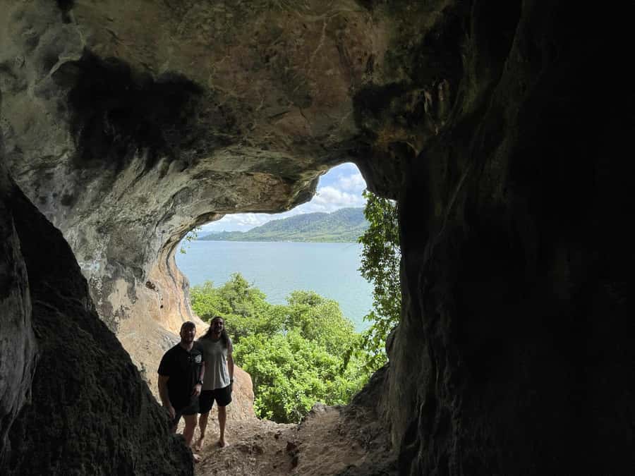 Ko Lanta: Half-Day Kayaking Koh Phee & Koh Talabeng 2 Caves - Key points at a glance