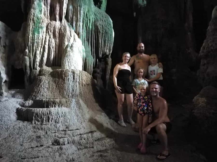 Ko Lanta: Half-Day Kayaking Koh Phee & Koh Talabeng 2 Caves - Lunch at the mangrove restaurant