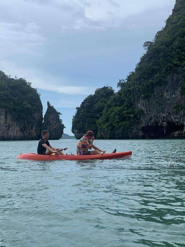 Ko Lanta: Half-Day Kayaking, Talabeng, Sea Cave & Mangrove - Koh Aung gives you a quick open-water stop