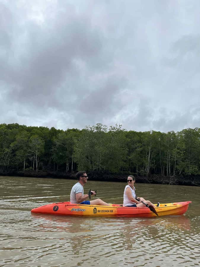 Koh Lanta: Amazon Mangrove Kayaking Tour With Lunch - Lunch at a mangrove seafood restaurant