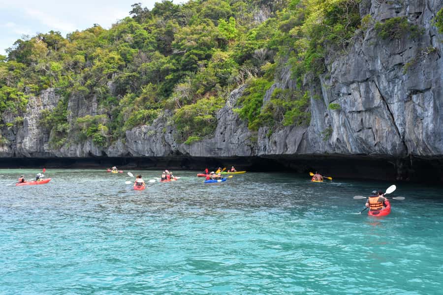 Koh Phangan: Angthong Emerald Waters & Kayaking by Speedboat - Who should book this Ang Thong outing