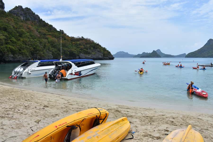 Koh Phangan: Angthong Emerald Waters & Kayaking by Speedboat - A full day among Ang Thong’s 42 islands