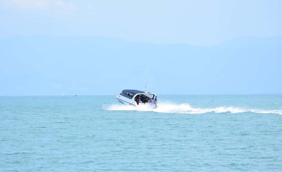 Koh Phangan: Angthong Emerald Waters & Kayaking by Speedboat - The climb to Talay Nai