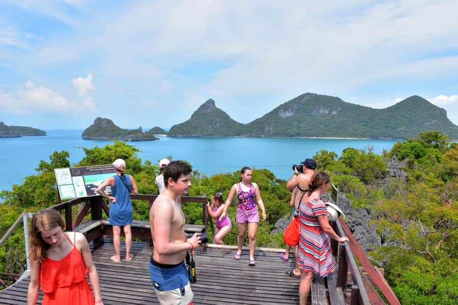 Koh Phangan: Angthong Emerald Waters & Kayaking by Speedboat - From your hotel to Thong Sala Pier