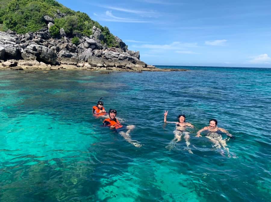 Koh Samui: Angthong Marine Park Speedboat Tour with Kayaking - What the $68 price really includes