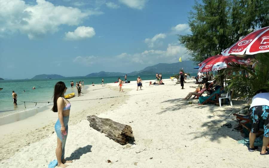 Koh Samui: Snorkeling and Kayaking by Speedboat - A fast boat ride to Koh Tan